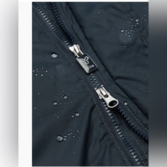 Aritzia Summit Parka sz XS - Picture 11 of 11